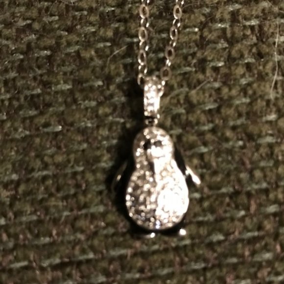 Cute Sterling Silver Penquin Charm with Sterling Chain - Picture 8 of 8